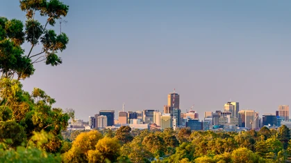 Adelaide is renowned for offering hikers a variety of trails to choose from, many of which offer gorgeous views of the Adelaide city skyline. 